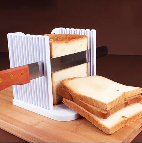 Foldable Bread Slicer - Niche Vista
